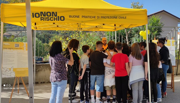 La Protezione Civile In Piazza
