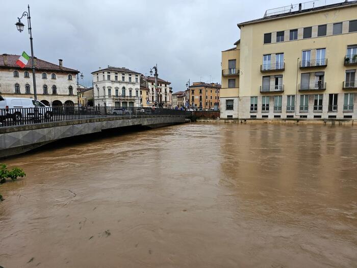 Maltempo A Vicenza3A Fiumi In A