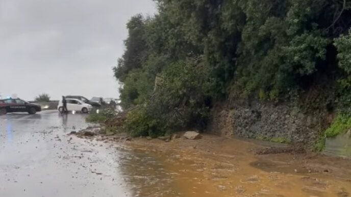 Maltempo In Liguria3A Bambini E