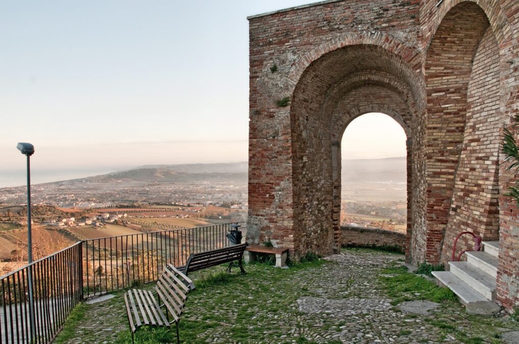 Montepagano Si Trasforma In Bo