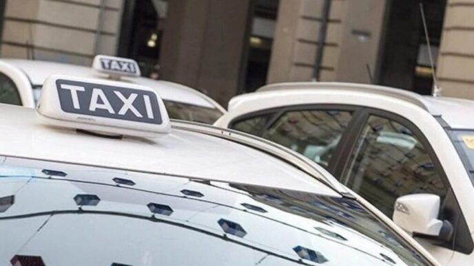 Napoli2C Arresto In Piazza San