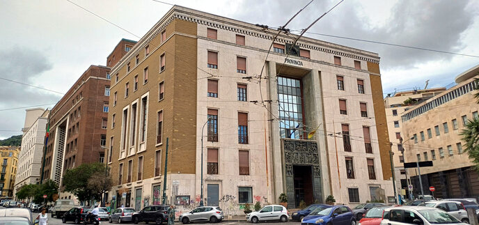 Napoli Apre Le Sue Porte Alla