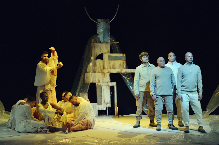 Nuova Stagione Di Opera Liquid