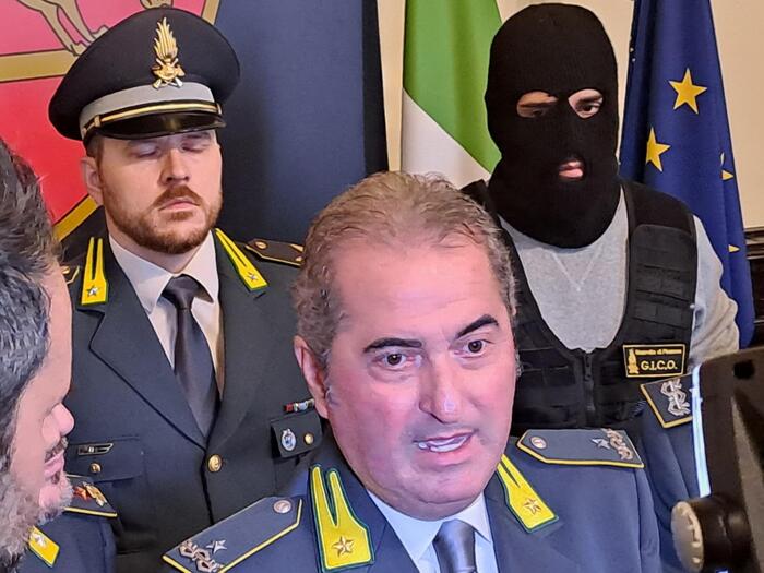 Operazione 22No Name223A Smantell