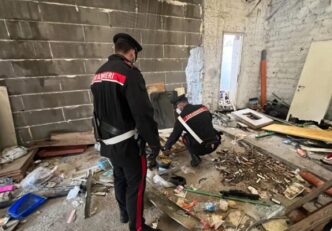 Operazione Dei Carabinieri A R