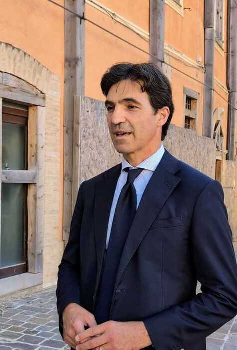 Otto Anni Di Ricostruzione Nel