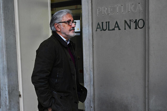 Patteggiamento E Rinvii A Giud