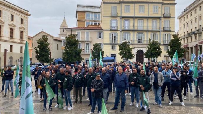 Potenza3A Manifestazione Contro