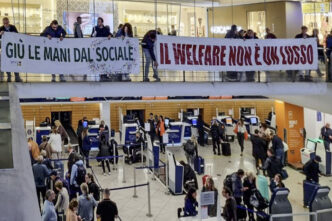 Protesta All27Aeroporto Di Capo