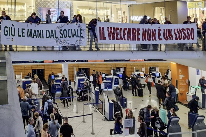 Protesta All27Aeroporto Di Capo