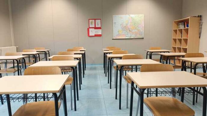 Sciopero Della Scuola In Abruz