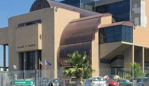 Sequestro Di Beni A Massa Lubr