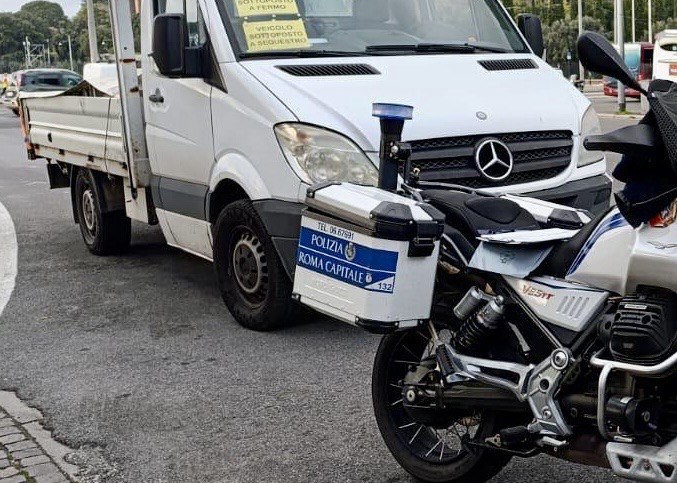 Sequestro Di Furgoni E Multe S
