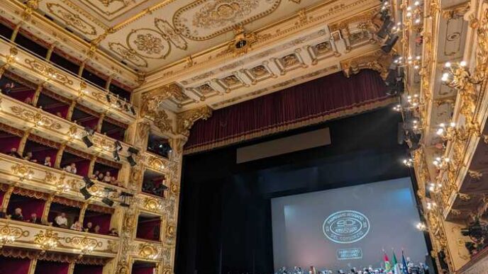 Sergio Mattarella Celebra I 90