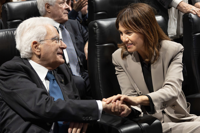 Sergio Mattarella Visita L27Ani