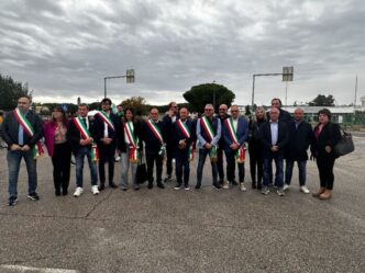 Sit In Di Lavoratori Alla Stel