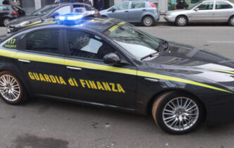 Smantellata Un27Agenzia Di Viag