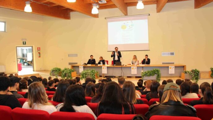 Teramo Ospita Il E2809Cprivacy Tour