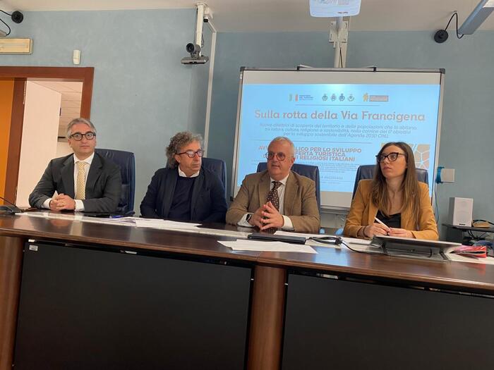 Un Progetto Per Unire Le Comun