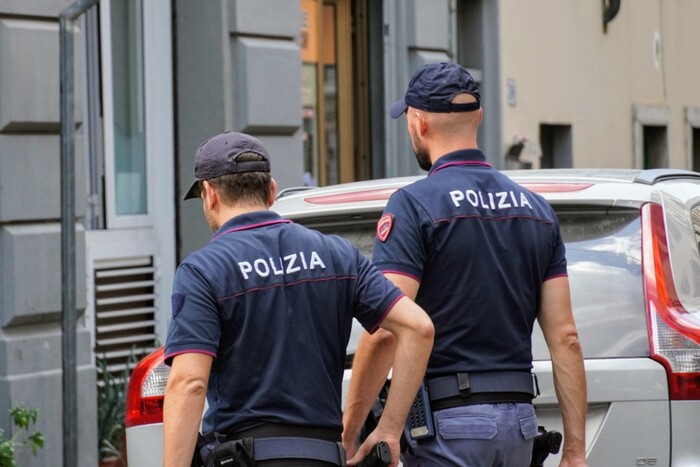 Violento Pestaggio Di Un Camer