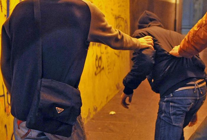 Violenza Giovanile Alla Stazio