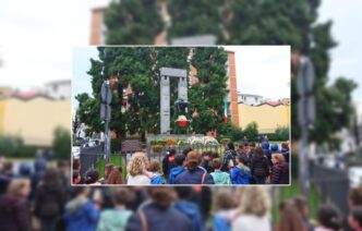 Processed Milano Commemora Gli 80 Anni D