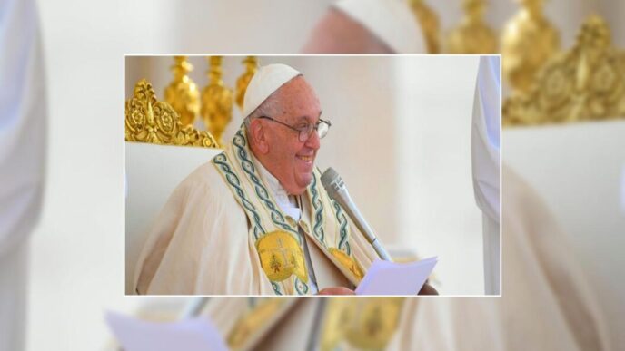 Processed Papa Francesco Celebra La Cano