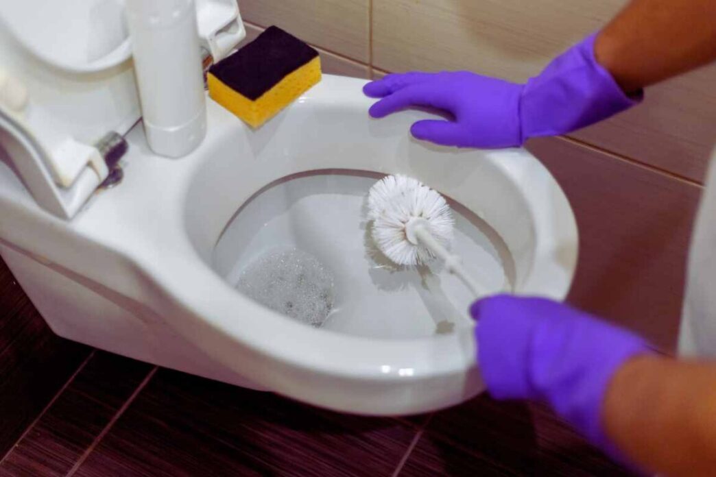 Non Ne Puoi Di Passare Ore In Bagno A Pulire