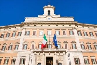 A Montecitorio Si Vota Per I V