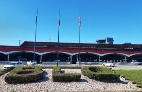 Aeroporto Di Bologna3A Utili Re