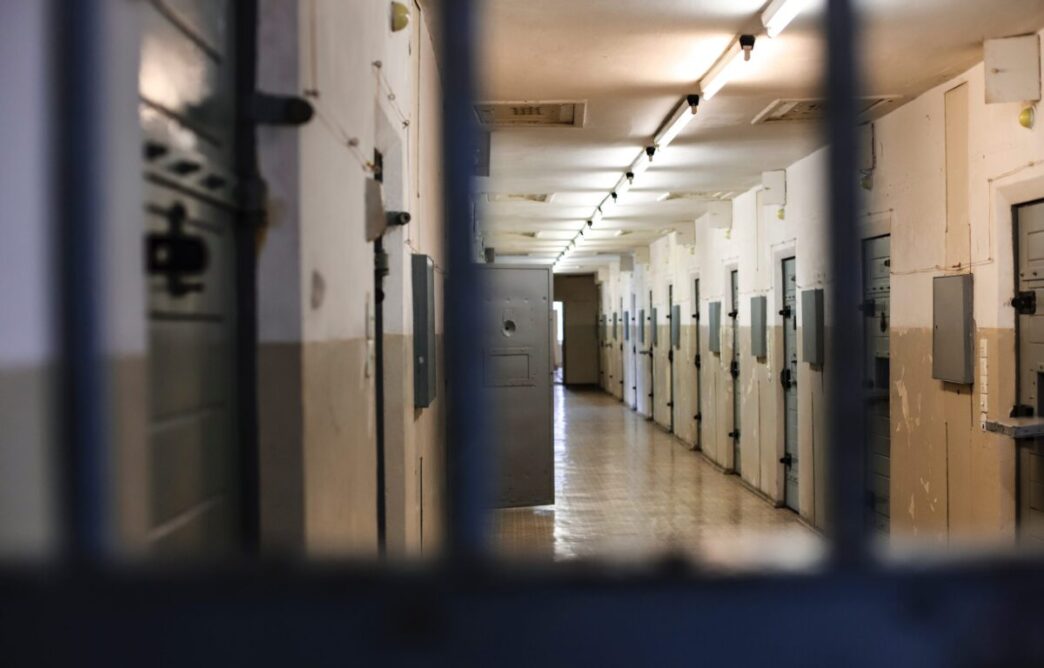 Aggressione In Carcere Minoril