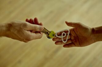Airbnb Promuove La Registrazio