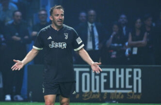 Alex Del Piero Celebra I 50 An