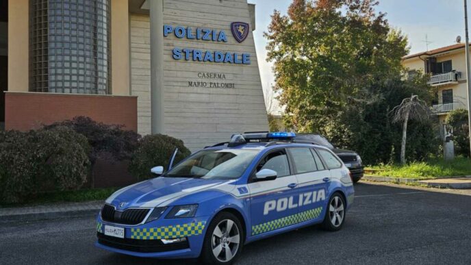Arrestati Due Giovani Per Una