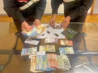 Arrestati Due Uomini Incensura
