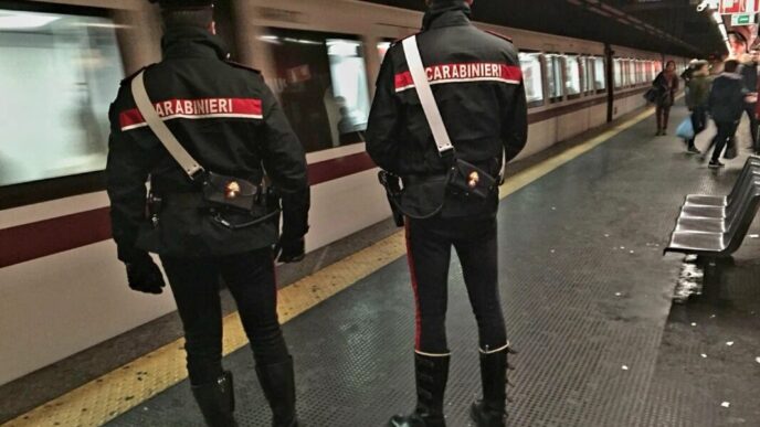 Arresti In Metro3A Due Borseggi