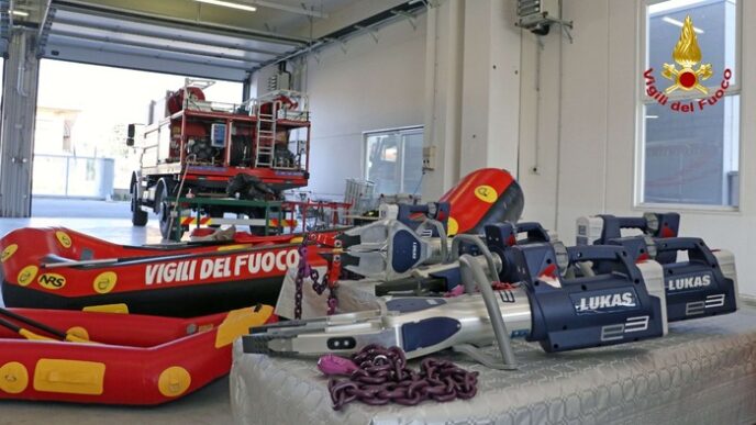 Attrezzature E Mezzi Per I Vig
