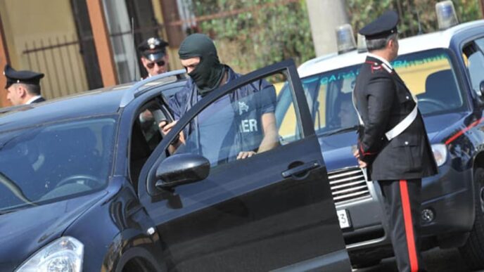 Blitz Dei Carabinieri A Lamezi