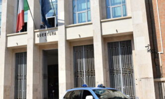 Blitz Della Polizia A Latina C