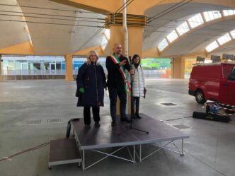 Bologna In Piazza Contro La Cr