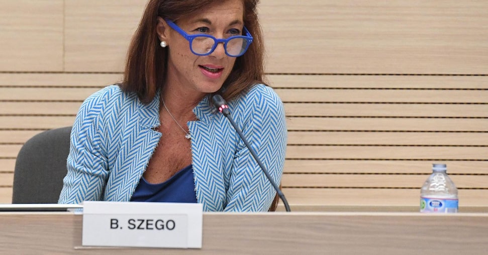 Bruna Szego Pronta Per L27Audiz