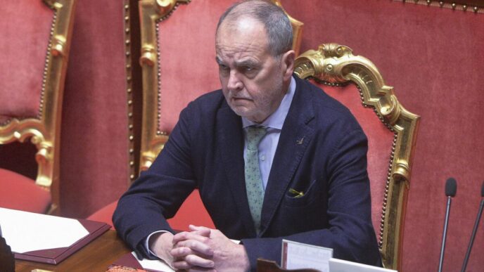 Calderoli E Il Futuro Dell27Aut