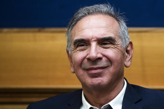 Carlo Capasa Lancia Un Appello