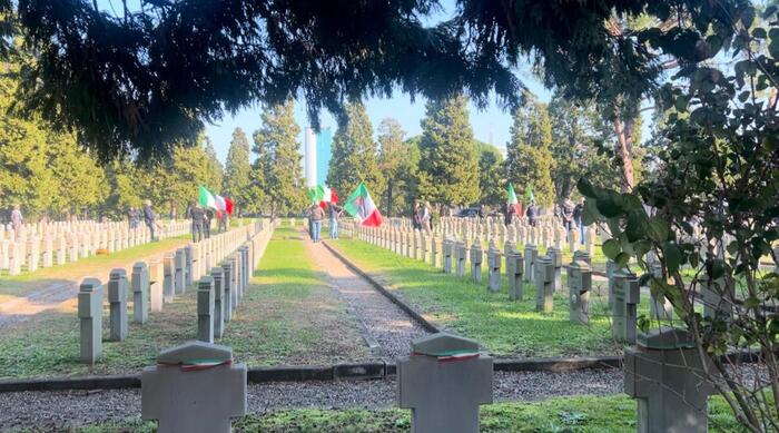 Cerimonia Al Cimitero Maggiore