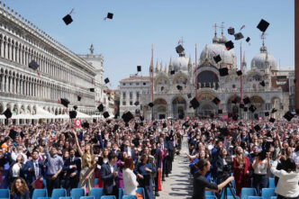 Cerimonia Di Laurea A Venezia3A