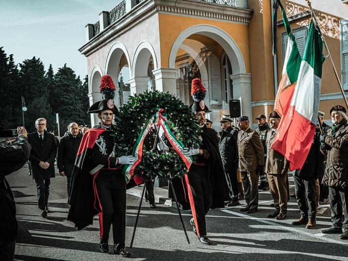 Cerimonie Commemorative A Trie