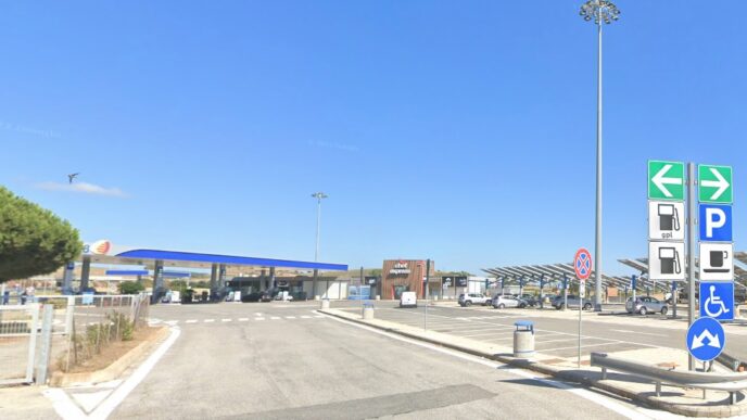 Chiusura Dell27Area Di Servizio