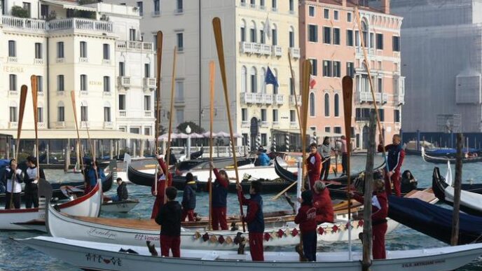 Corteo Acqueo In Onore Della M