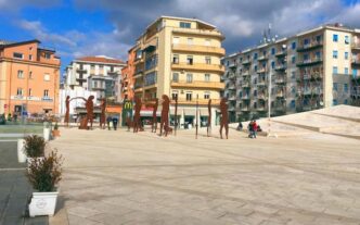 Cosenza Riacquista Piazza Bilo