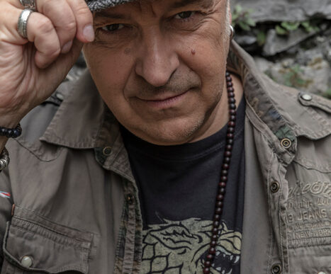 Davide Van De Sfroos Festeggia